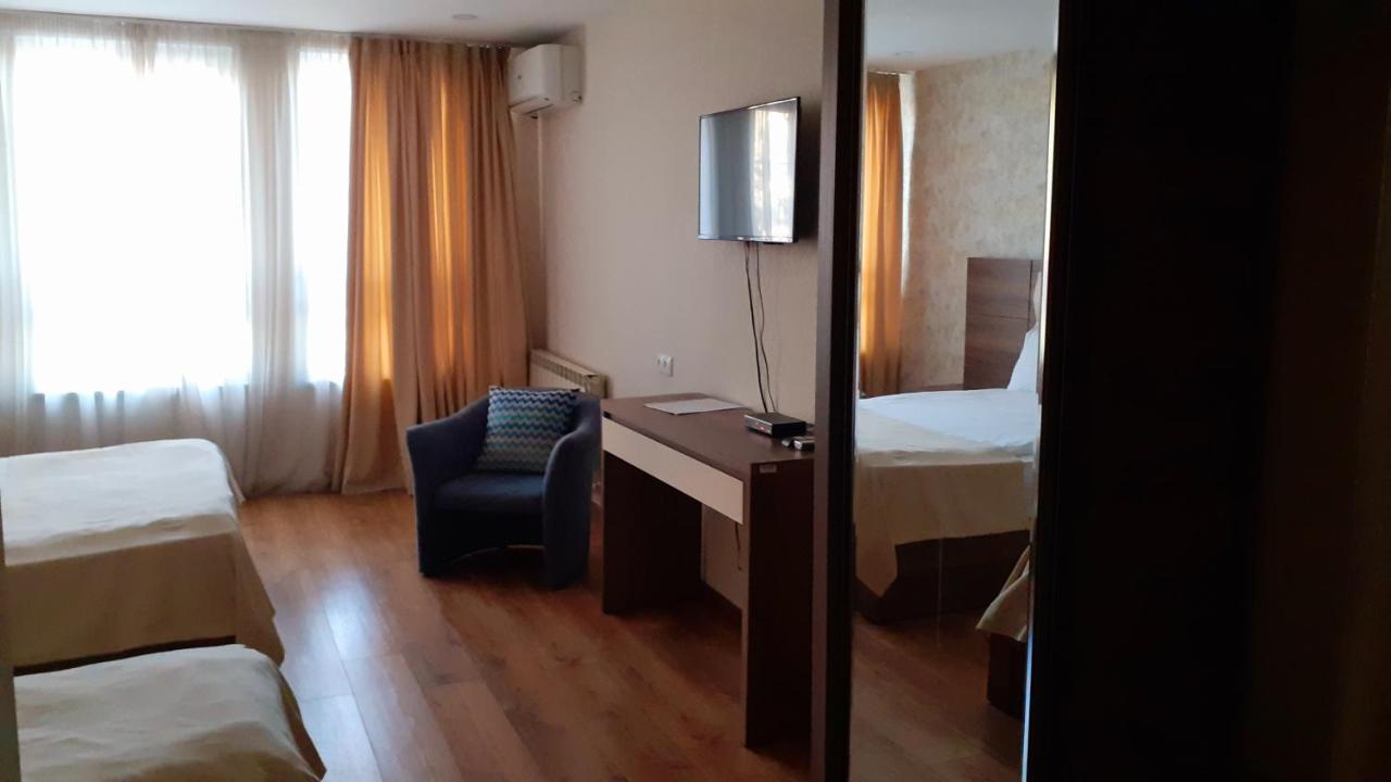 Hotel Lile 트빌리시 외부 사진