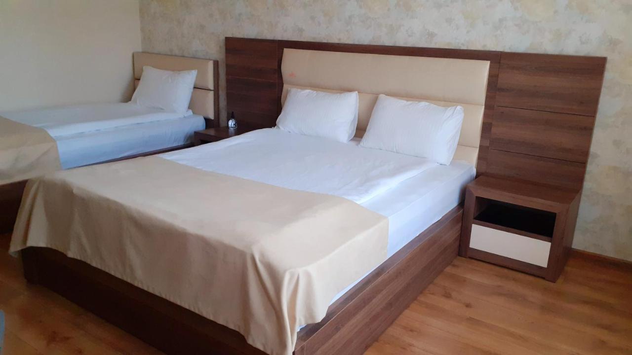 Hotel Lile 트빌리시 외부 사진