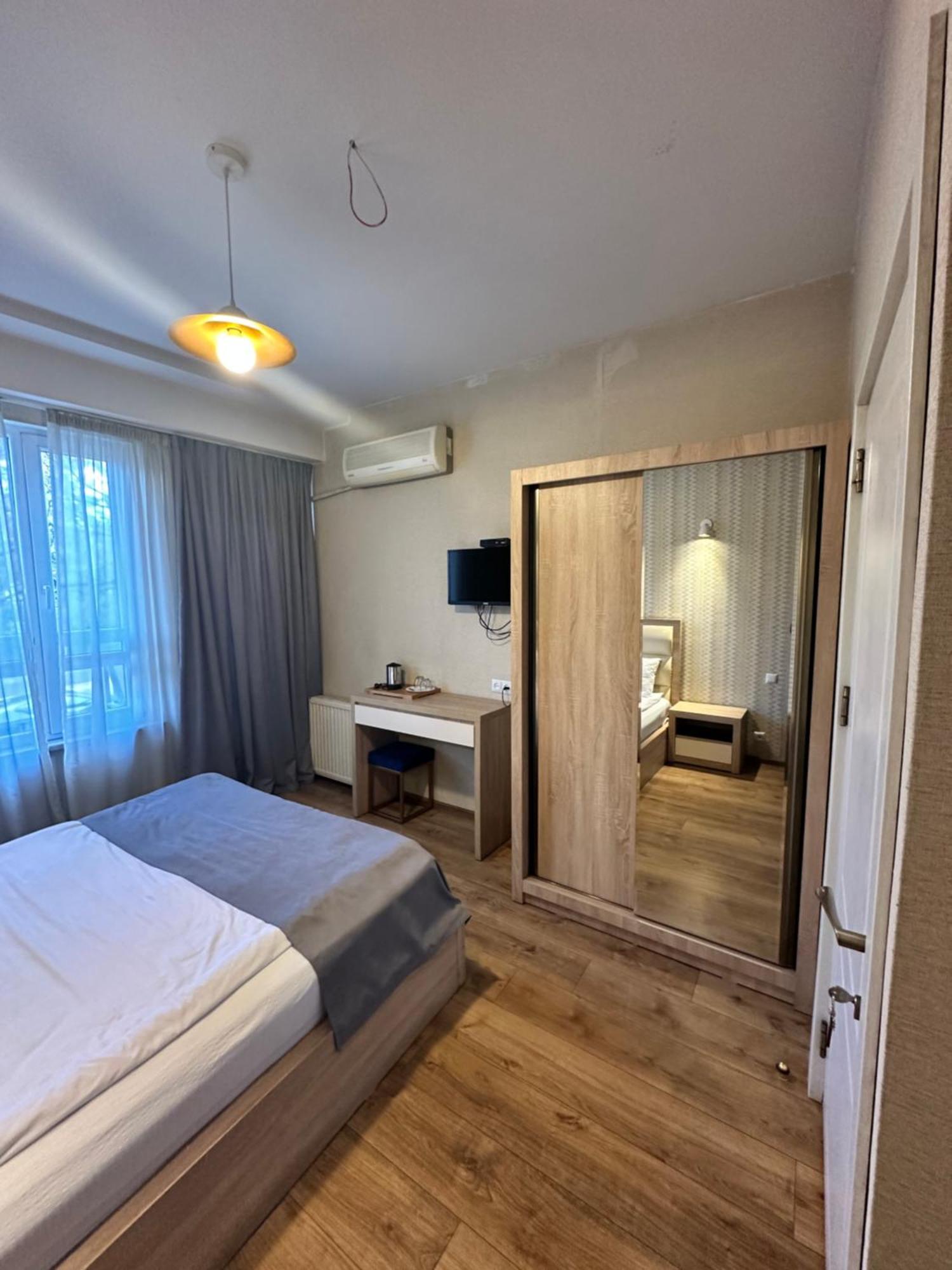Hotel Lile 트빌리시 외부 사진