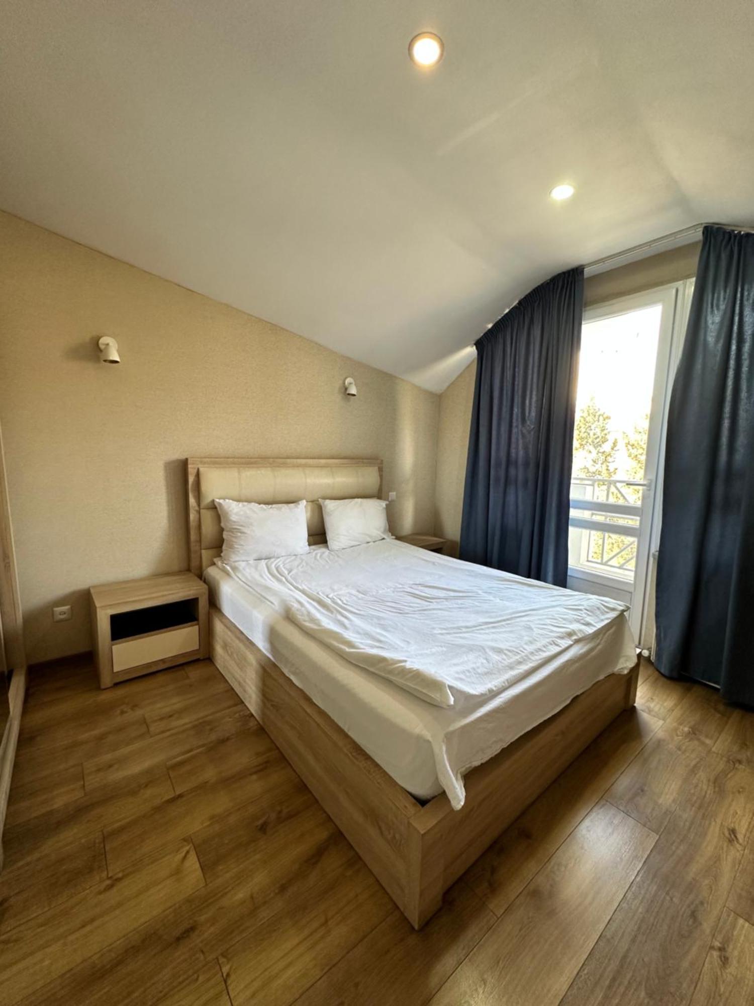 Hotel Lile 트빌리시 외부 사진