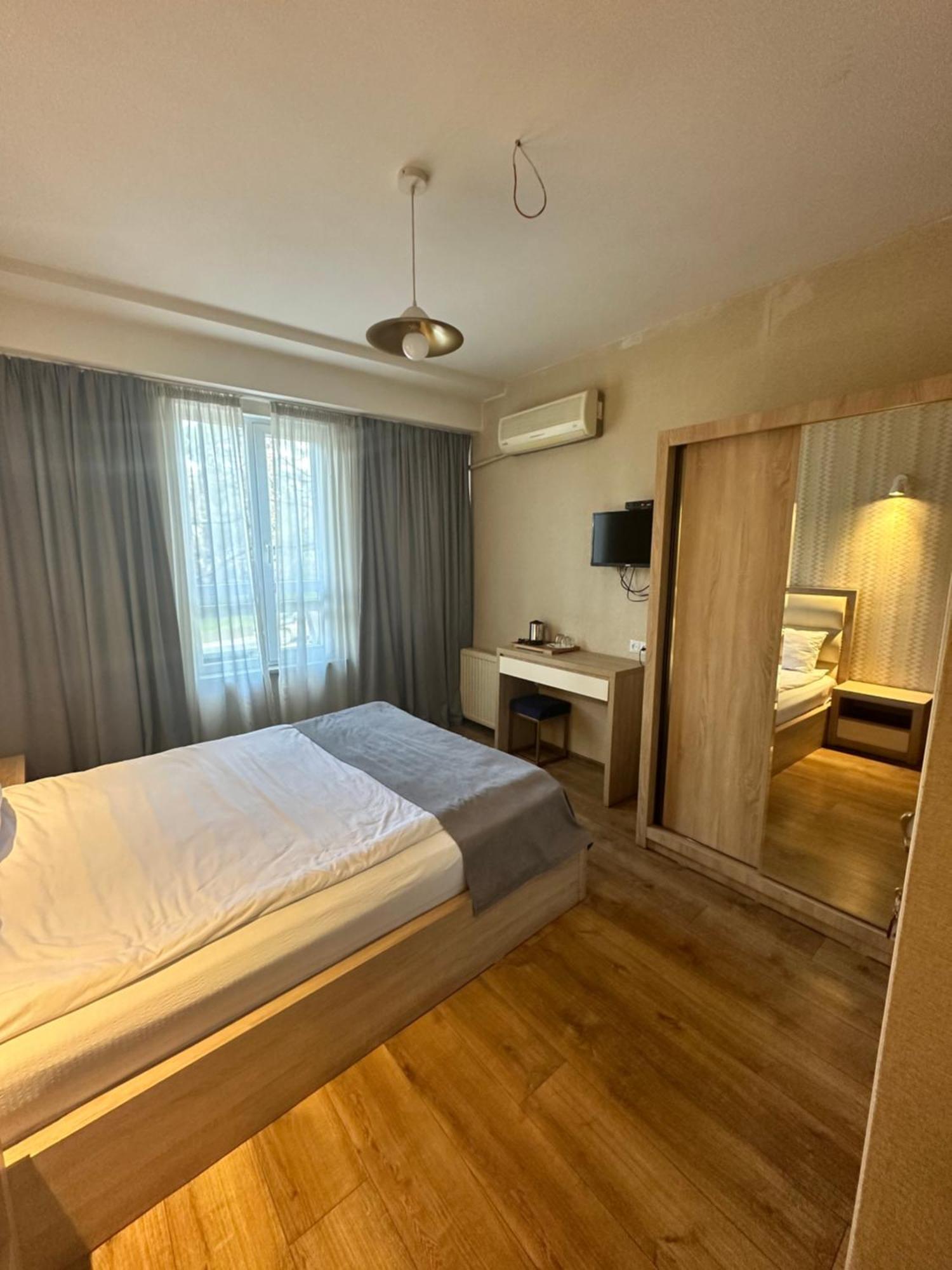 Hotel Lile 트빌리시 외부 사진